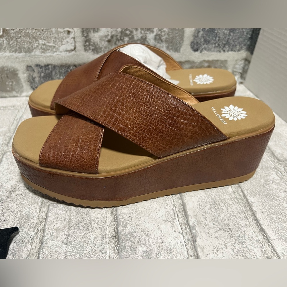 Yellow Box Joann Platform Wedge brown 7.5 new